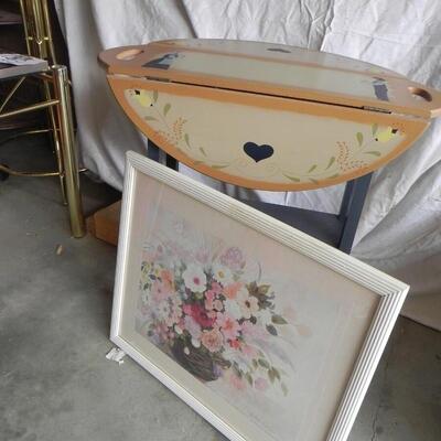 SMALL DROPLEAF TABLE AND FRAMED PICTURE
