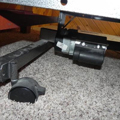   ADJUSTABLE SINGLE SZ. BED