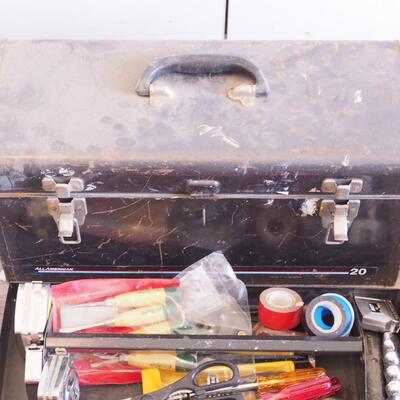 Lot 139 Vintage tool chests and tools