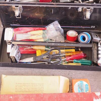 Lot 139 Vintage tool chests and tools