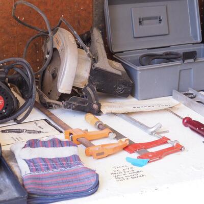 Lot 142 Power tools and peg board