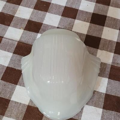 Lot 106: Vintage Art Deco Style Lighting 