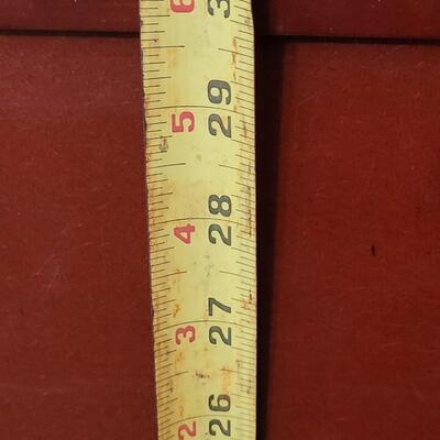 Lot 107: Vintage Magazine/Book Stand