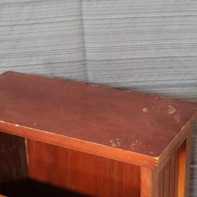 Lot 107: Vintage Magazine/Book Stand
