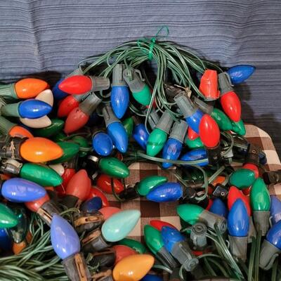 Lot 109: Large Christmas Lights Lot