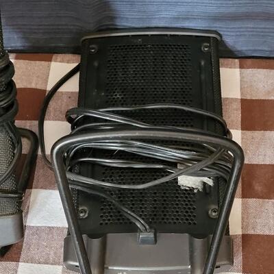 Lot 119: (2) Monsoon Speakers (untested)