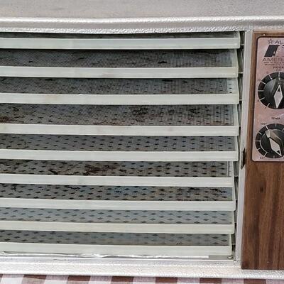 Lot 120: Vintage Dehydrator 