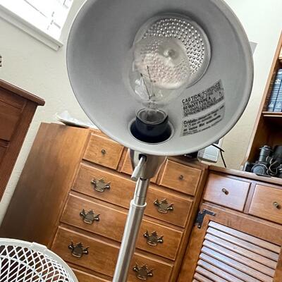 Lot 98 two Household breeze fans and desk lamp