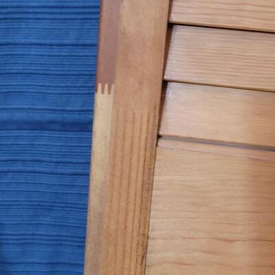 Lot 125: Set of Bi-Fold  Wood Doors