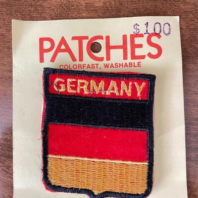 Lot 96 WWI Ephemera  and patches