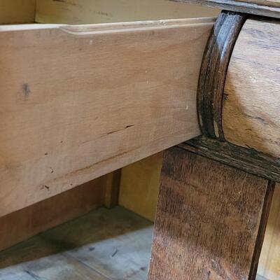 Lot 126: Vintage Tiger Maple Buffet (Perfect Upcycled Project Piece)