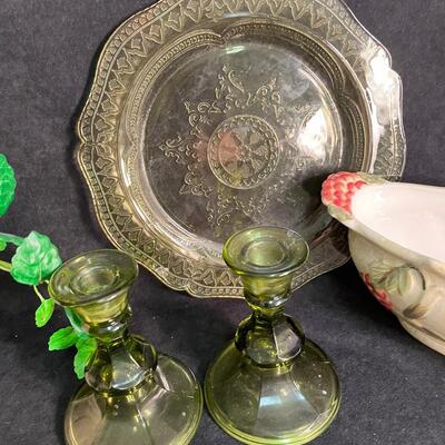 Lot 28  Decor Misc with Ceramic Bowl Vintage Glass Plate