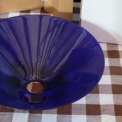 Lot 134: Made in Italy Blue Glass Light Fixture #2