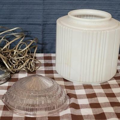 Lot 136: Vintage Light Fixture 