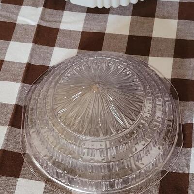 Lot 136: Vintage Light Fixture 