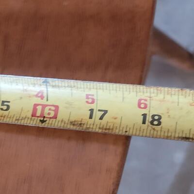 Lot 138: Swivel Wood Bar Stool 