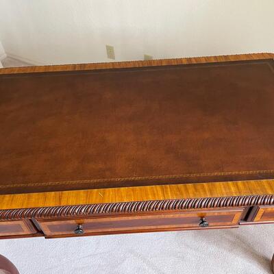 Lot 105.5  Fancy Desk