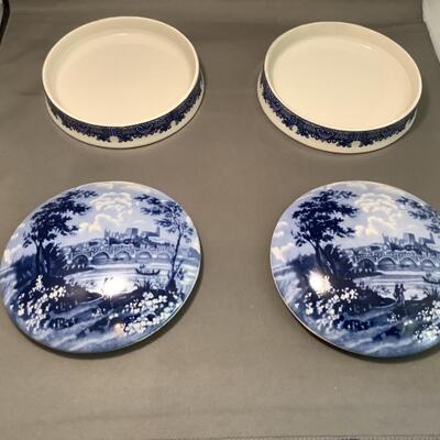 I. 725. Pair of Blue & White Porcelain Dishes with Lids 