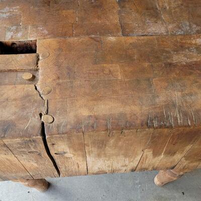 Lot 142: Antique Butcher's Block HEAVY