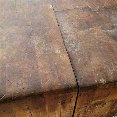 Lot 142: Antique Butcher's Block HEAVY