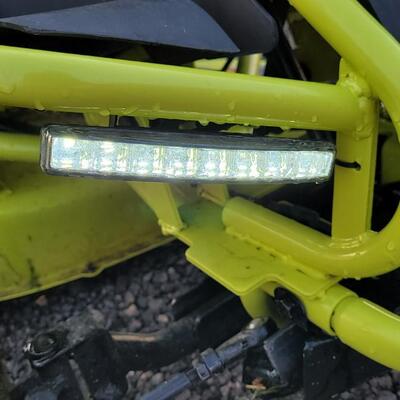 Lot 143: RYOBI RM480EX Electric Riding Lawnmower w/ Collection System and Charger COMPLETE & TESTED A+