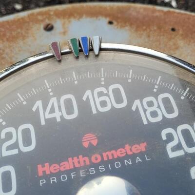 Lot 149: Vintage HEALTH O METER Professional Weight Scale 