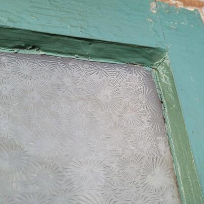 Lot 150: Vintage Farmhouse Original Chippy Paint with Florentine Glass Window Panes