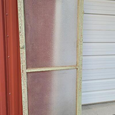 Lot 151: Vintage Farmhouse Chippy Paint Florentine Glass Window Panes  