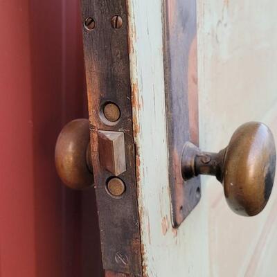 Lot 156: Vintage Farmhouse ORIGINAL TWO SIDED Chippy Paint Door w/ Original Art Glass Insert and Hardware