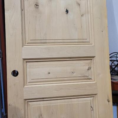 Lot 157: New Unused SOLID WOOD Home Design Entry Door w/ Precut Door Hole