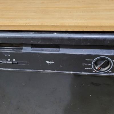 Lot 163: Vintage Dishwasher by Whirlpool 