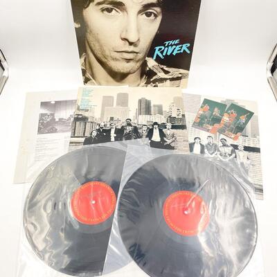 BRUCE SPRINGSTEEN â€œTHE RIVERâ€ VINYL RECORD - 1ST PRESSING