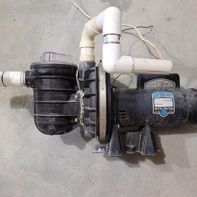 Lot 169: MAX E GLAS Swimming Pump 
