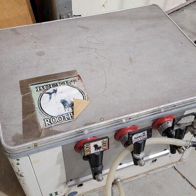 Lot 170: Vintage COCA COLA Cornelius Counter Dispensing Chest 