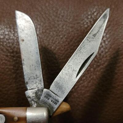 Lot 177: Vintage 3.5" & 3" CRAFTSMAN Pocketknives