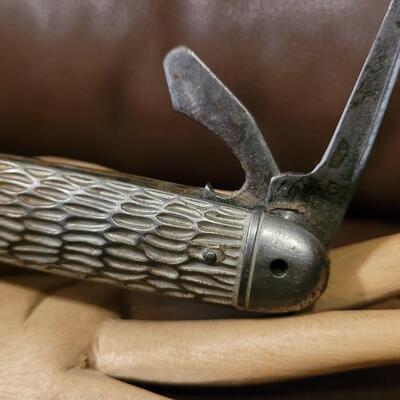 Lot 179: Vintage 3.5" KAMP KING & ROBESON Pocketknives 