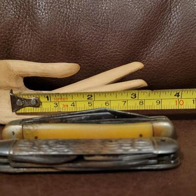 Lot 179: Vintage 3.5" KAMP KING & ROBESON Pocketknives 