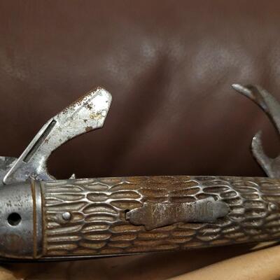 Lot 179: Vintage 3.5" KAMP KING & ROBESON Pocketknives 