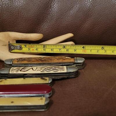Lot 180: Assortment of Vintage Pocketknives - Some need TLC