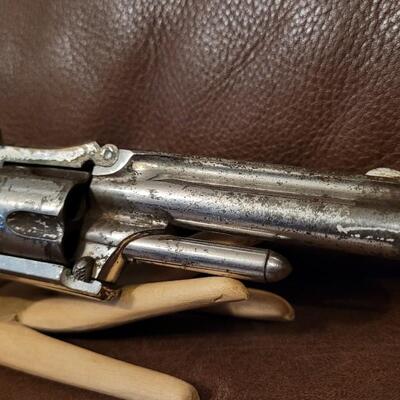 Lot 181: Antique 1878 J.W. MARLIN .30 Cal Short Rimfire Spur Trigger Bird's Eye Butt Revolver