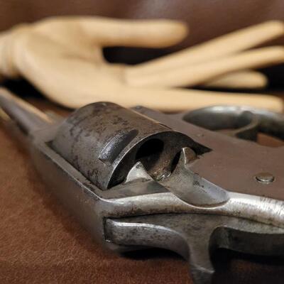 Lot 182: Antique Late 1800's OTIS SMITH U.S. Pistol Co. Smith and Wesson .32 Cal Nickel Plated Revolver 