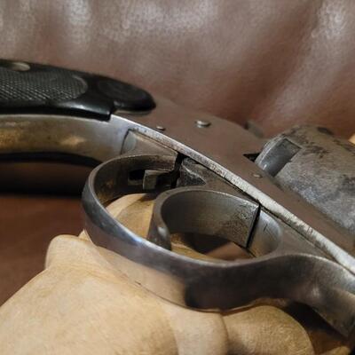 Lot 182: Antique Late 1800's OTIS SMITH U.S. Pistol Co. Smith and Wesson .32 Cal Nickel Plated Revolver 