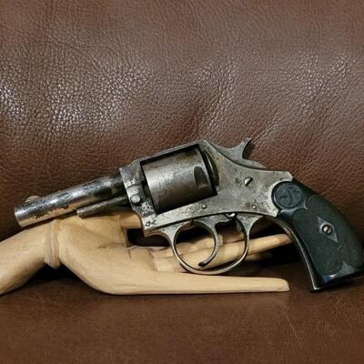 Lot 182: Antique Late 1800's OTIS SMITH U.S. Pistol Co. Smith and Wesson .32 Cal Nickel Plated Revolver 