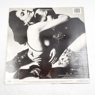 SCORPIONS â€œLOVE AT FIRST STINGâ€ VINYL RECORD