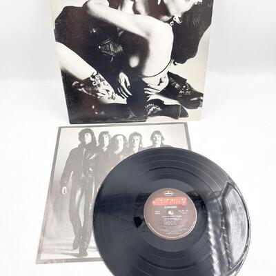 SCORPIONS â€œLOVE AT FIRST STINGâ€ VINYL RECORD