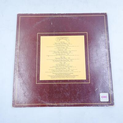 CARPENTERS â€œTHE SINGLES: 1969-1973â€ VINYL RECORD