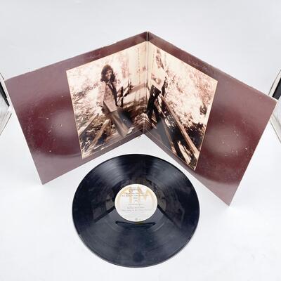 CARPENTERS â€œTHE SINGLES: 1969-1973â€ VINYL RECORD