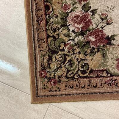 Lot 147  Small Area Rug