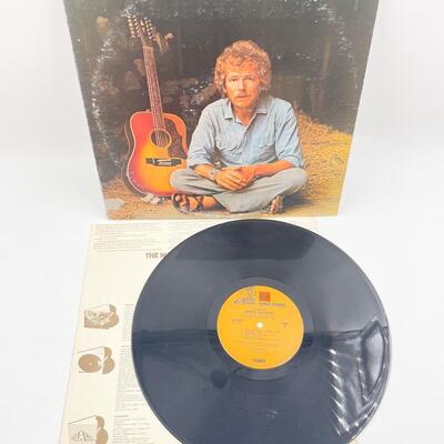 GORDON LIGHTFOOT â€œSUNDOWNâ€ VINYL RECORD