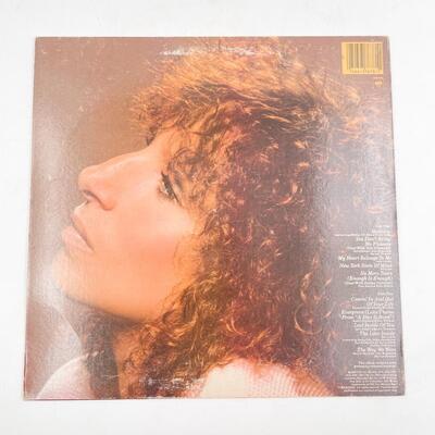 BARBRA STREISAND â€œMEMORIESâ€ VINYL RECORD LOT